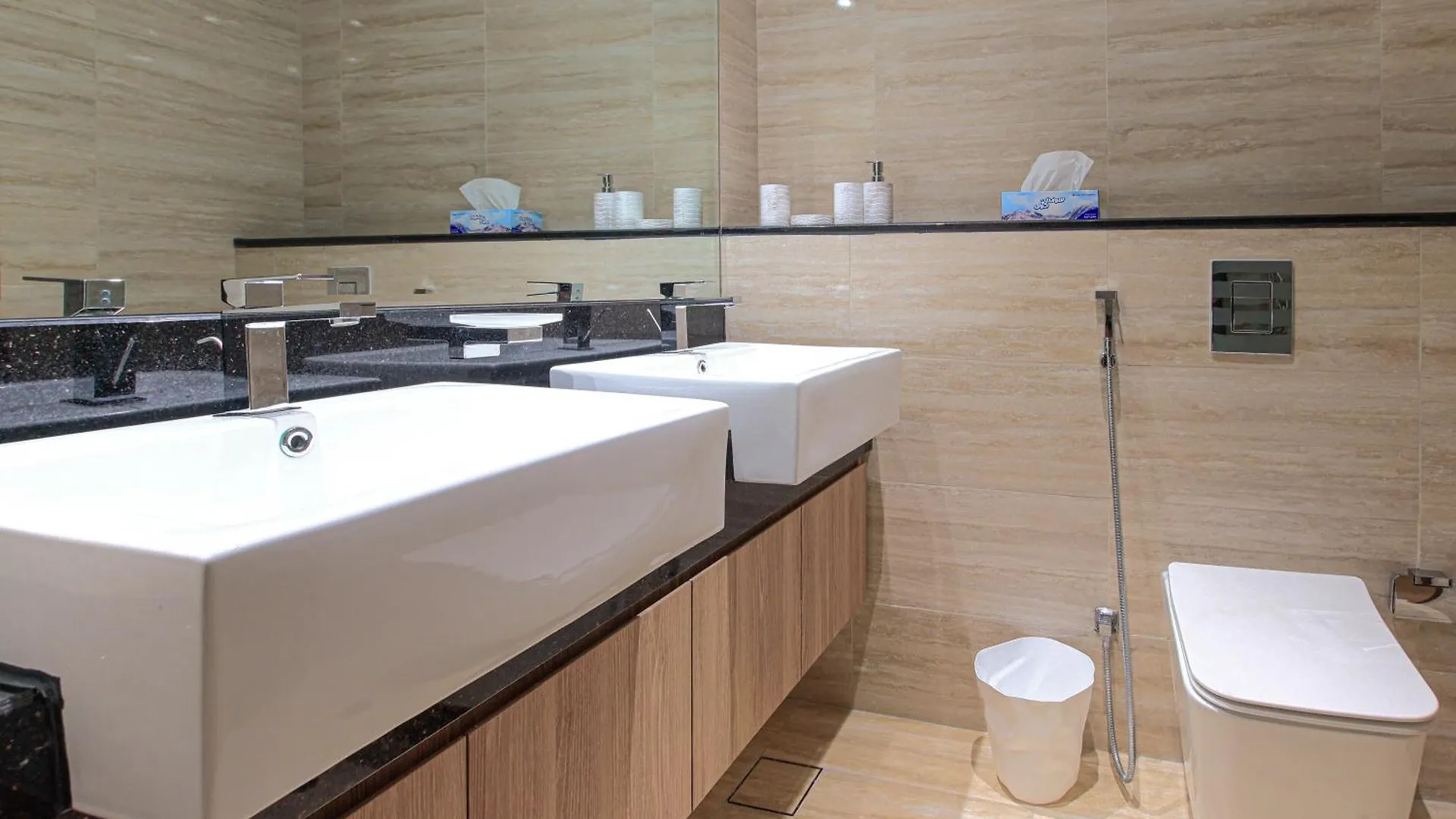 Missoni-Branded Residence Along Business Bay Canal Dubai Apartamento